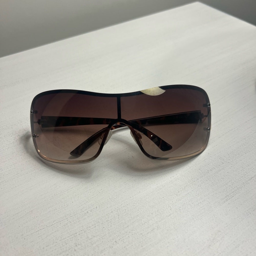 Vince Camuto Sunglasses